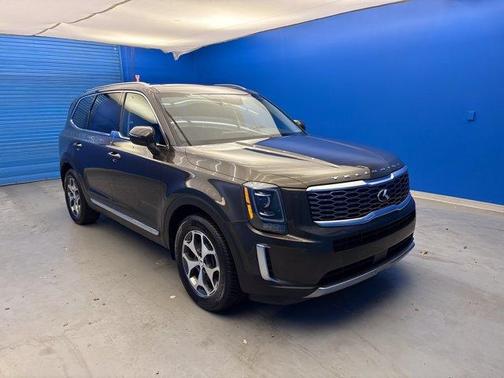 Dark Moss 2020 Kia Telluride EX