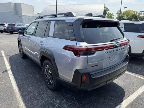 Ice Silver Metallic 2026 Subaru Outback Premium
