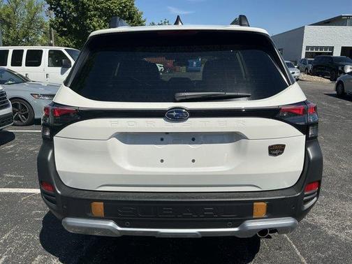 Crystal White Pearl 2026 Subaru Forester Wilderness