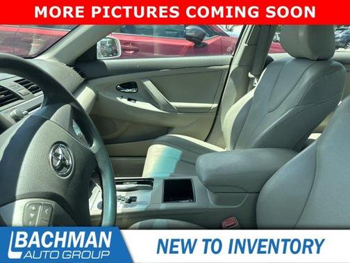 Tan 2009 Toyota Camry