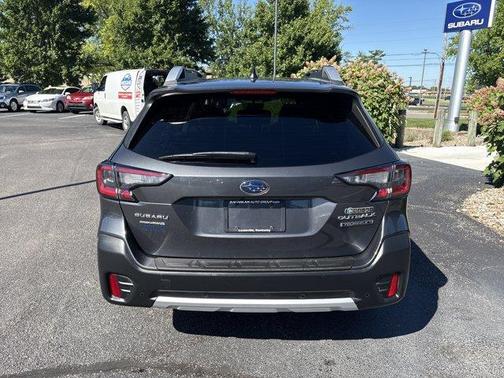 Magnetite Gray Metallic 2021 Subaru Outback Touring XT