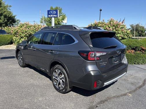 Magnetite Gray Metallic 2021 Subaru Outback Touring XT