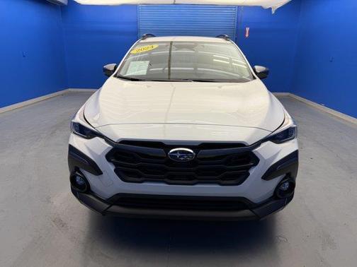 Crystal White Pearl 2024 Subaru Crosstrek Limited