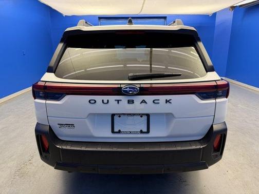 Crystal White Pearl 2026 Subaru Outback Premium