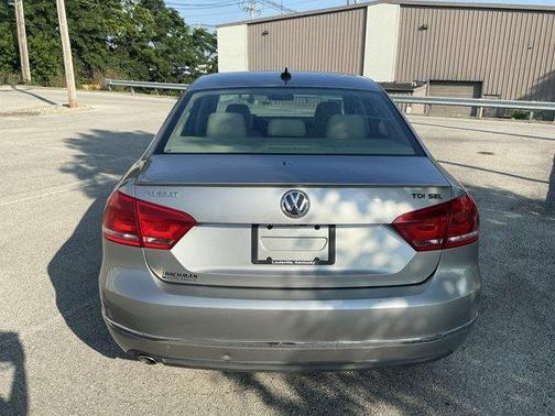 2013 Volkswagen Passat 2.0 TDI SEL Premium