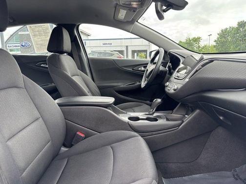 2016 Chevrolet Malibu 1LT