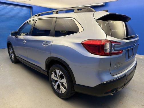 2023 Subaru Ascent Premium 7-Passenger