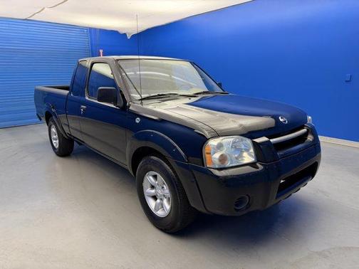 Super Black Clearcoat 2003 Nissan Frontier XE King Cab
