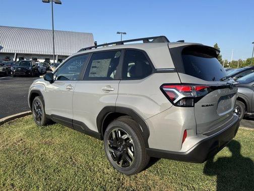 2025 Subaru Forester Hybrid Premium