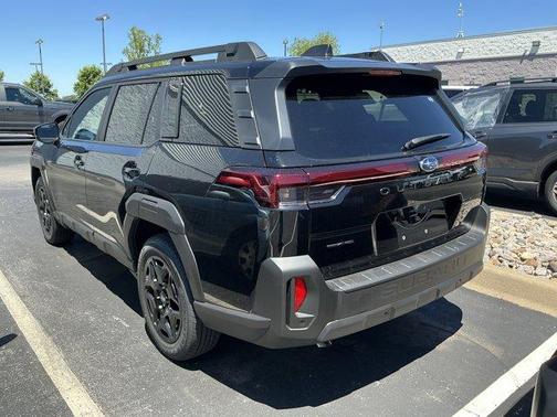 Crystal Black Silica 2026 Subaru Outback Limited
