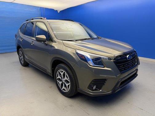 Autumn Green Metallic 2022 Subaru Forester Premium