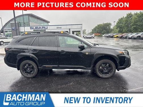 Crystal Black Pearl 2025 Subaru Outback Wilderness