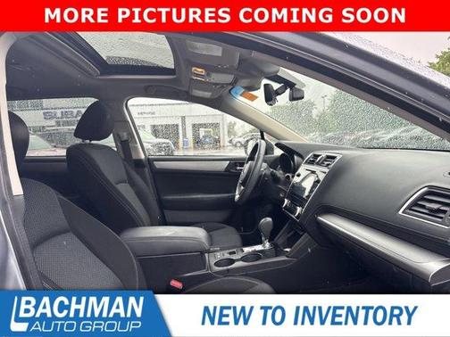 Ice Silver Metallic 2019 Subaru Outback 2.5i Premium