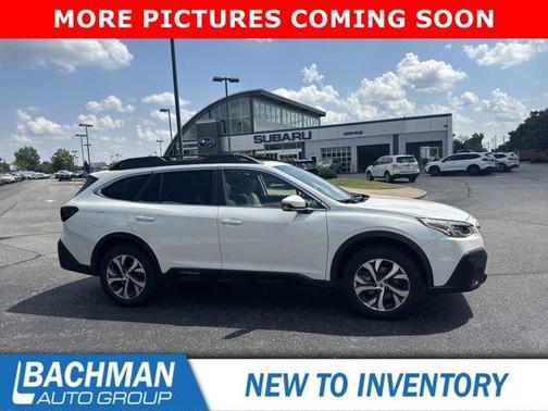 Crystal White Pearl 2020 Subaru Outback Limited XT