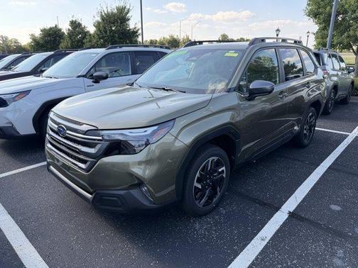 Autumn Green Metallic 2026 Subaru Forester Premium