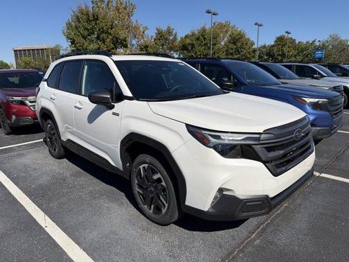 Crystal White Pearl 2026 Subaru Forester Limited