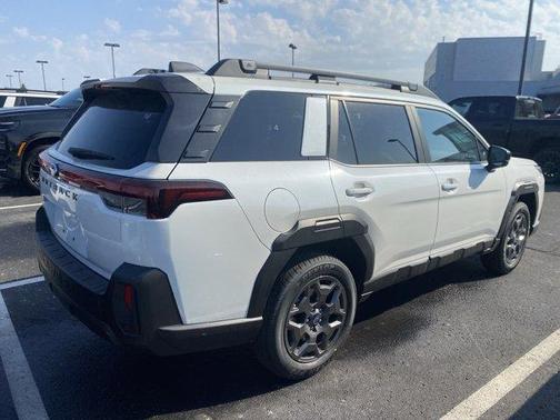 Crystal White Pearl 2026 Subaru Outback Premium