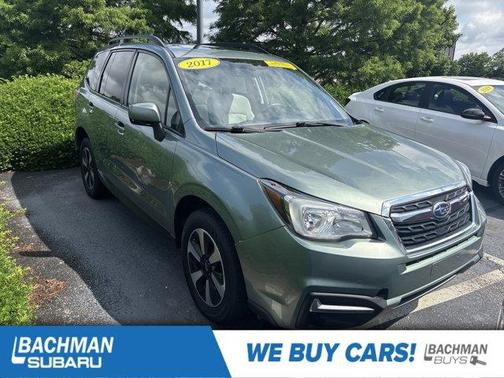 Jasmine Green Metallic 2017 Subaru Forester 2.5i Premium