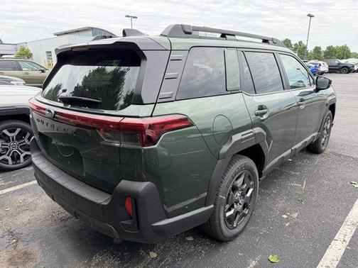 Deep Emerald Green 2026 Subaru Outback Premium