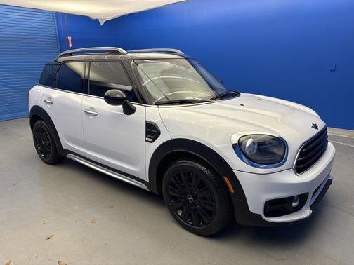 2017 MINI Countryman Cooper