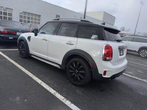 2017 MINI Countryman Cooper