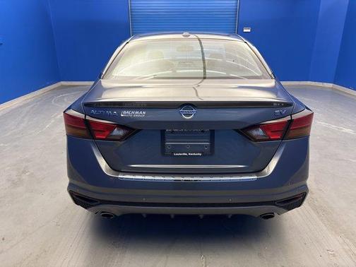Gun Metallic 2019 Nissan Altima 2.5 SV