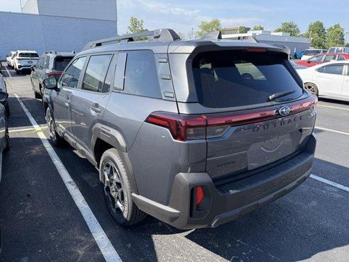 Magnetite Gray Metallic 2026 Subaru Outback Touring