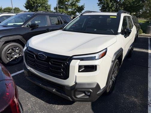 Crystal White Pearl 2026 Subaru Outback Touring XT