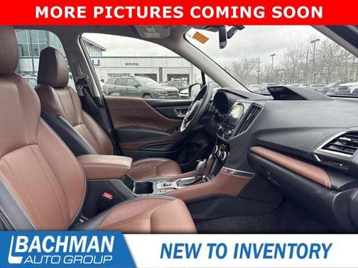 Crystal Black Silica 2022 Subaru Forester Touring