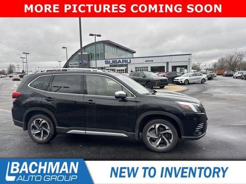 Crystal Black Silica 2022 Subaru Forester Touring