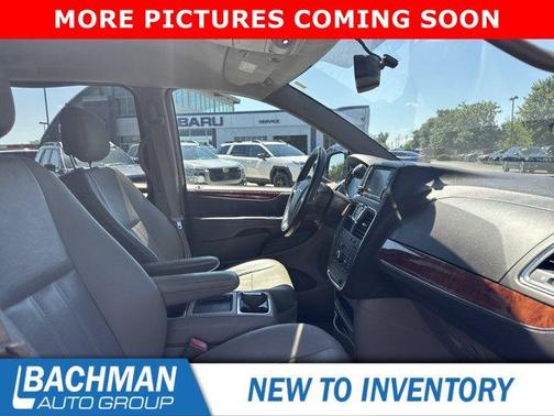True Blue Pearlcoat 2015 Chrysler Town & Country Touring