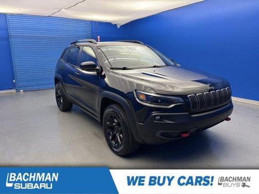 Diamond Black 2022 Jeep Cherokee Trailhawk