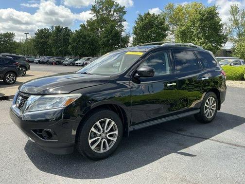 2014 Nissan Pathfinder SV