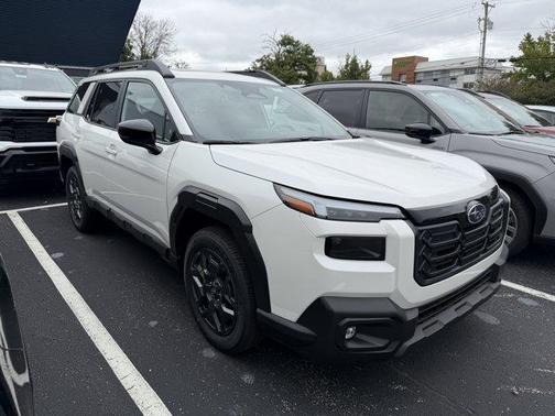 Crystal White Pearl 2026 Subaru Outback Premium