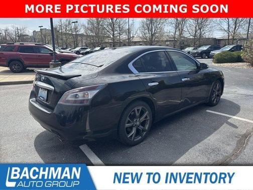 Super Black 2014 Nissan Maxima SV