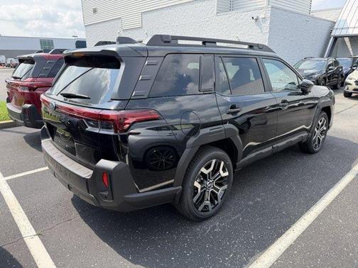 Crystal Black Silica 2026 Subaru Outback Touring XT