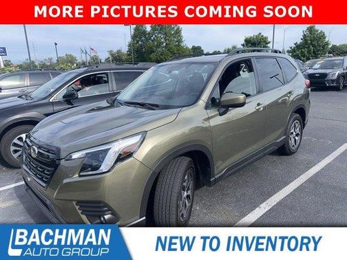 Autumn Green Metallic 2024 Subaru Forester Premium
