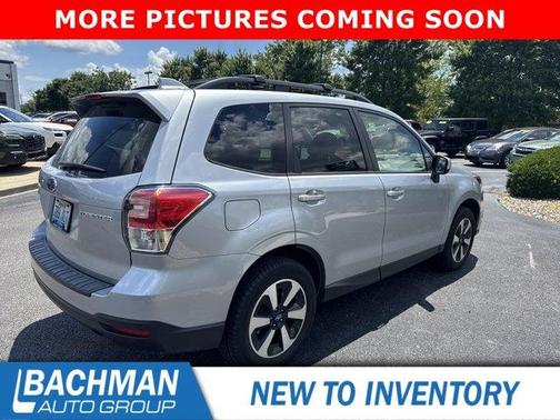 Ice Silver Metallic 2018 Subaru Forester 2.5i Premium