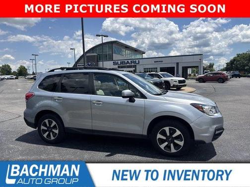 Ice Silver Metallic 2018 Subaru Forester 2.5i Premium