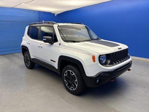 2017 Jeep Renegade Trailhawk