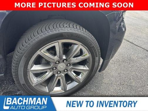 Blue Velvet Metallic 2018 Chevrolet Suburban Premier
