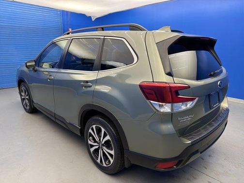 Jasper Green Metallic 2021 Subaru Forester Limited