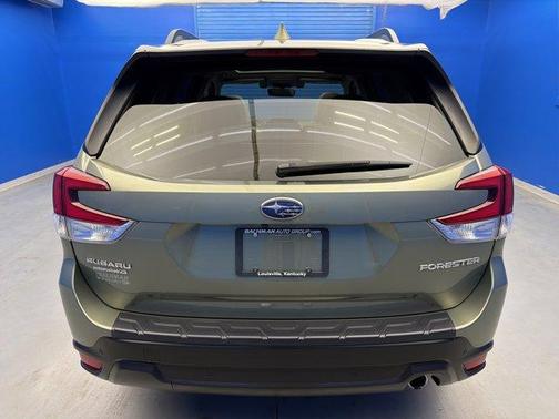 Jasper Green Metallic 2021 Subaru Forester Limited