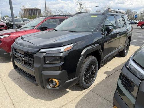 Crystal Black Silica 2026 Subaru Outback Wilderness