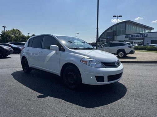 2011 Nissan Versa 1.8 S