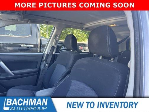 Ice Silver Metallic 2016 Subaru Forester 2.5i Premium