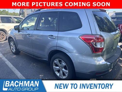 Ice Silver Metallic 2016 Subaru Forester 2.5i Premium