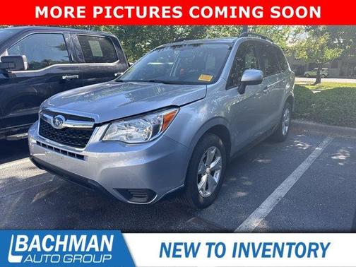 Ice Silver Metallic 2016 Subaru Forester 2.5i Premium