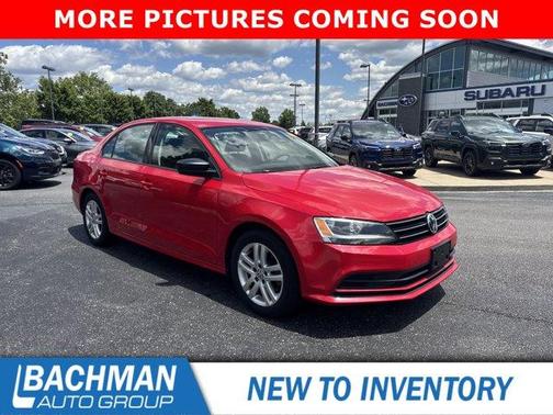 Red 2015 Volkswagen Jetta