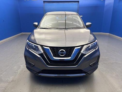 Gun Metallic 2017 Nissan Rogue S
